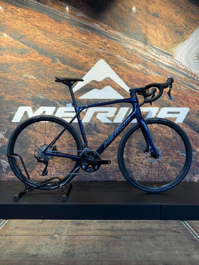 Merida Scultura Endurance 4000 STARFIELD PURPLE Medium NIEUW, Fietsen en Brommers, Fietsen | Racefietsen, Overige merken, 28 inch