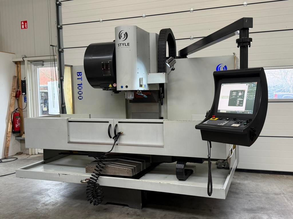 Style BT 1000 CNC Freesmachine,freesbank