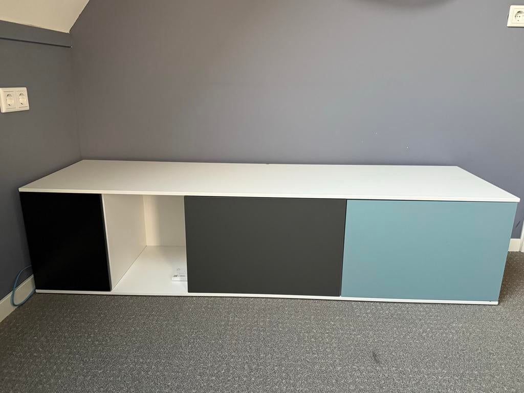 Lage pastoe kast, 150 tot 200 cm, Ophalen of Verzenden, Zo goed als nieuw, Minder dan 100 cm