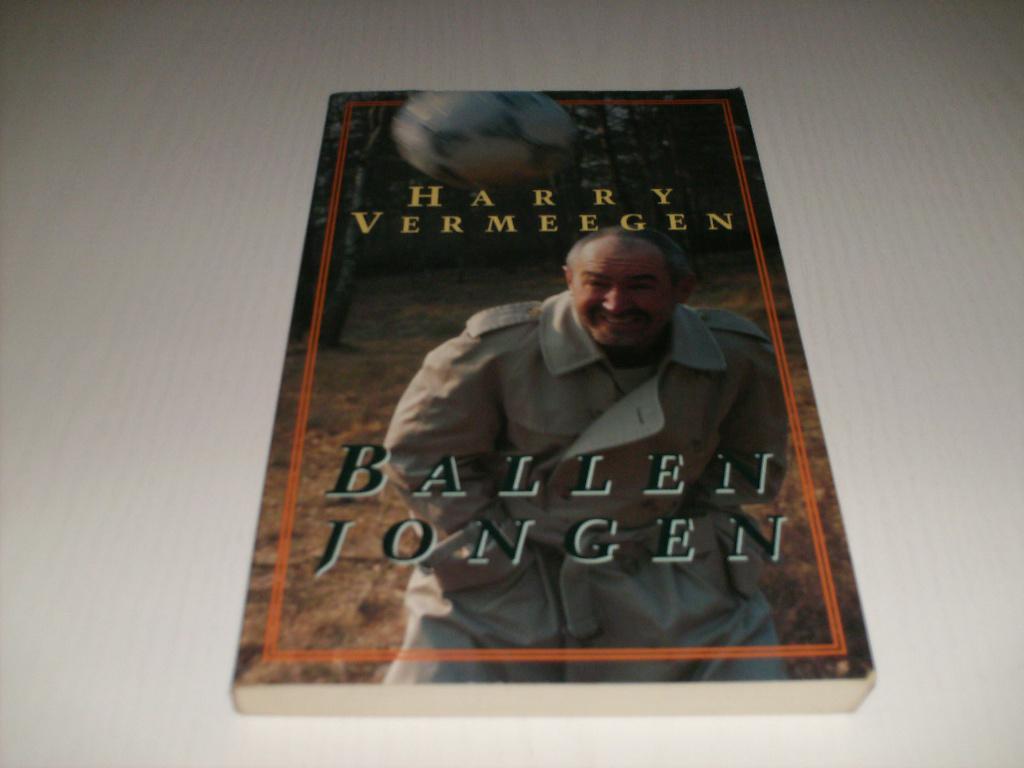 ballen jongen z.g.a.n, Ophalen of Verzenden, Zo goed als nieuw, Harry vermeegen, Balsport