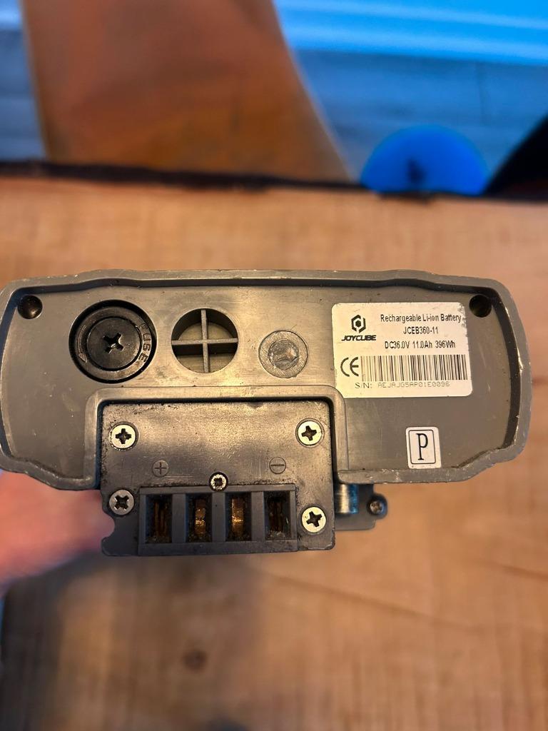 Stella Type 2 Fietsaccu 10Ah 360Wh inclusief oplader, Ophalen of Verzenden, Zo goed als nieuw