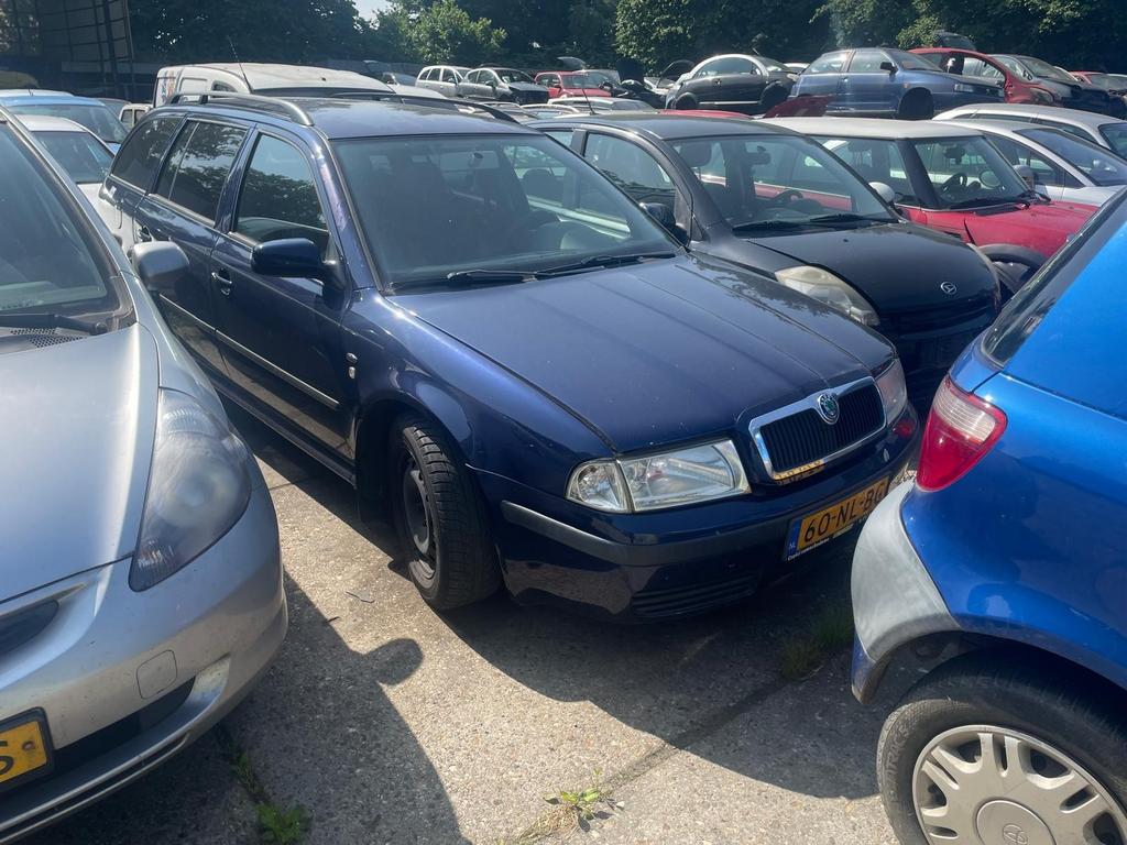 Te koop Skoda Octavia in onderdelen, Auto-onderdelen, Ophalen of Verzenden, Gebruikt, Skoda