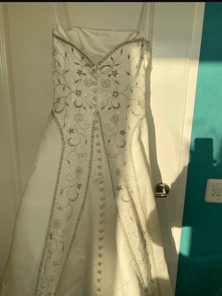Trouwjurk maat 40 te koop, Ophalen, Zo goed als nieuw, Wit, Trouwjurk