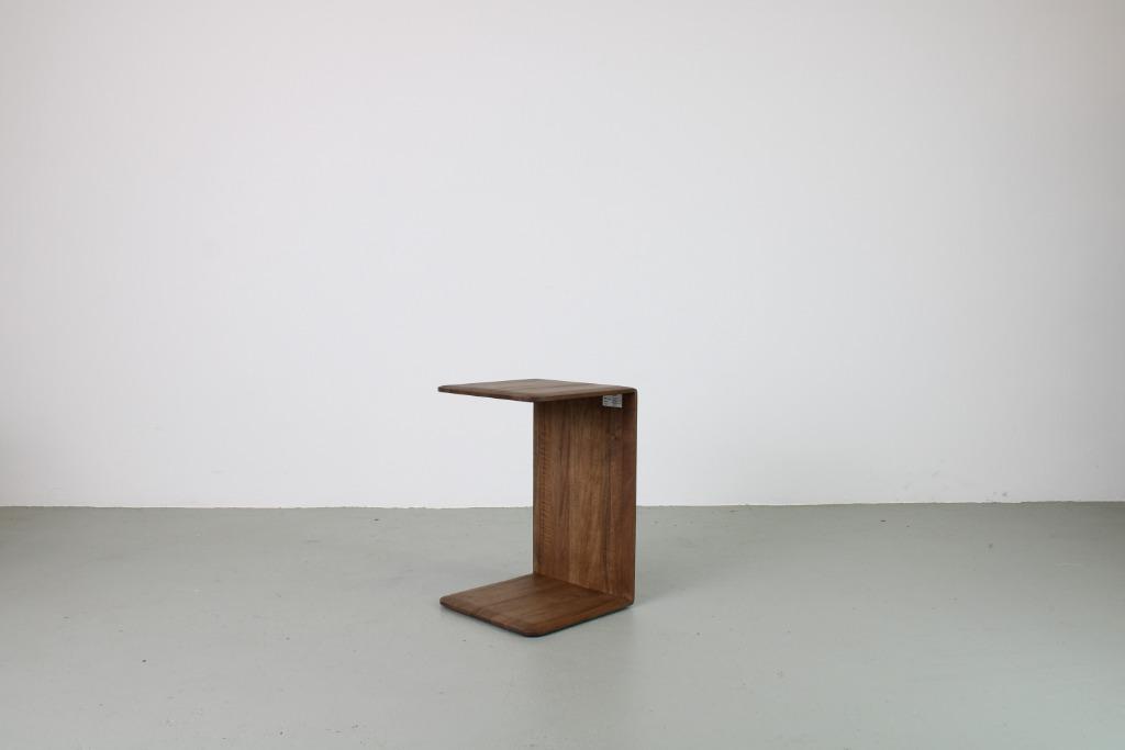 Artisan Invito C model, bijzettafel, 37/37/57 cm, Europees w, Huis en Inrichting, Ophalen, Minder dan 55 cm, Nieuw, Rechthoekig