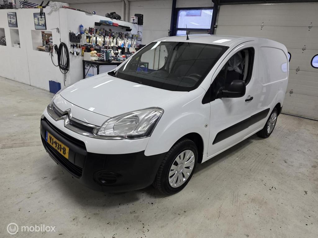 Citroen Berlingo 1.6 HDI Airco Cruise trekhaak, Auto's, Bestelauto's, Euro 5, Gebruikt, 680 kg, 4 cilinders
