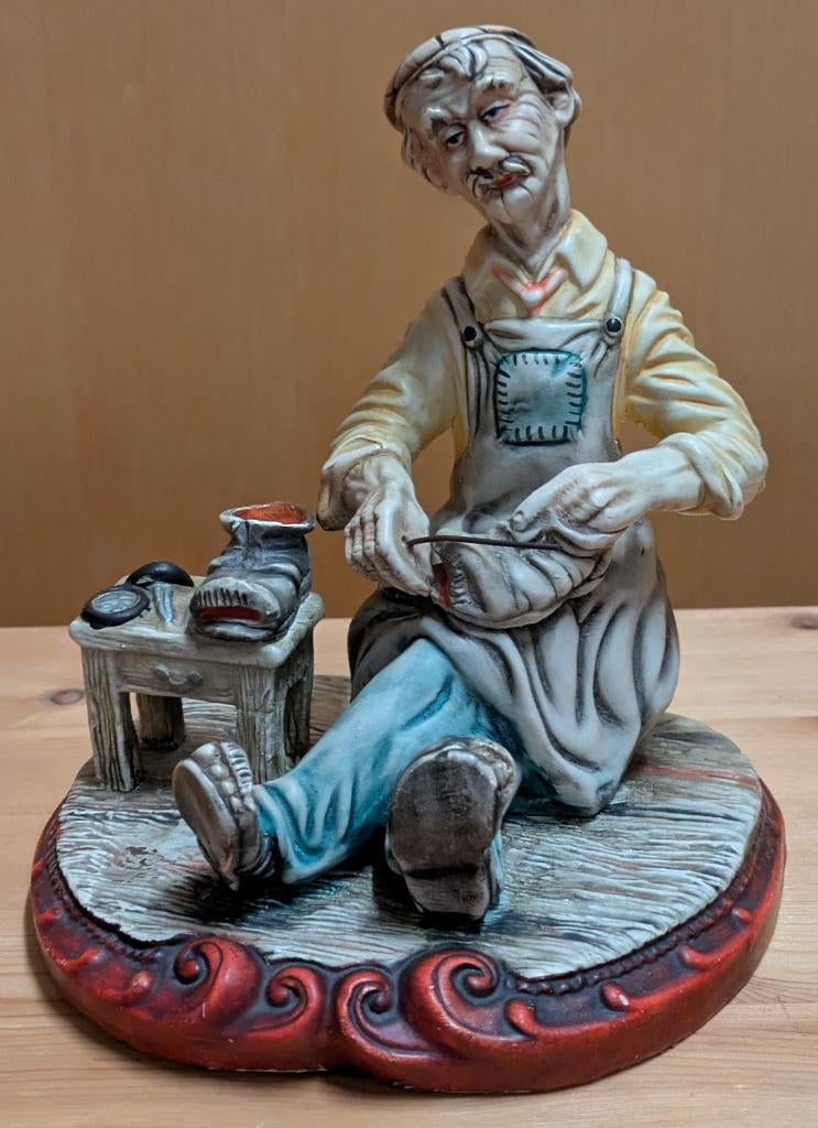 Beeldje Schoenmaker, Verzamelen, Beelden en Beeldjes, Ophalen of Verzenden, Zo goed als nieuw, Mens