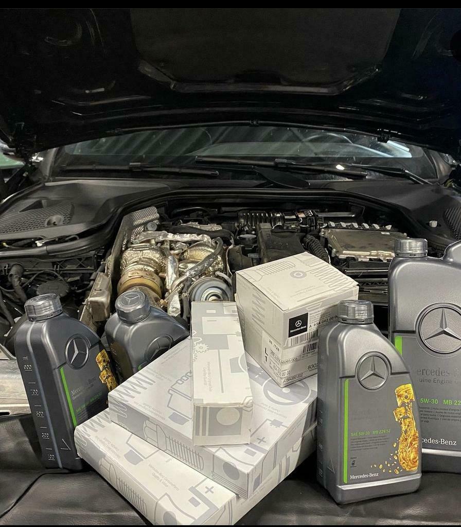 Foto 7 van Autobedrijf Reparatie Onderhoud Apk