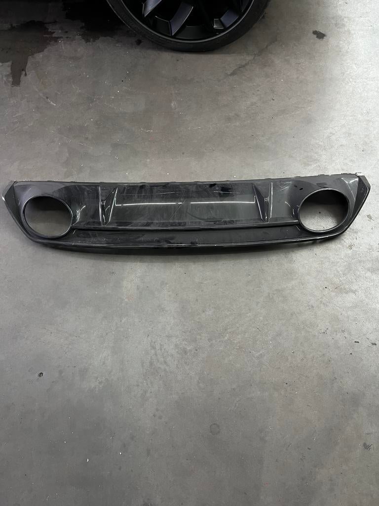 Diffuser Audi RS3 8Y sedan, Auto-onderdelen, Carrosserie en Plaatwerk, Gebruikt, Achter, Bumper, Audi
