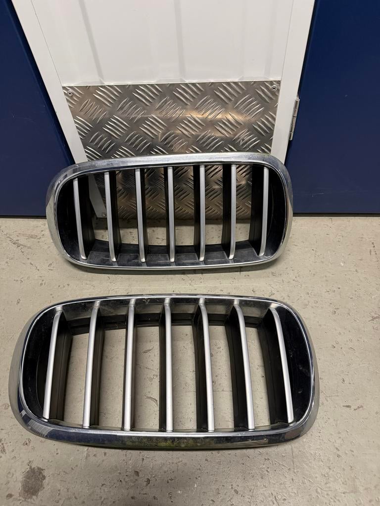 BMW F16 X6 Grille - Nieren, Gebruikt, Voor, Ophalen of Verzenden, Bumper