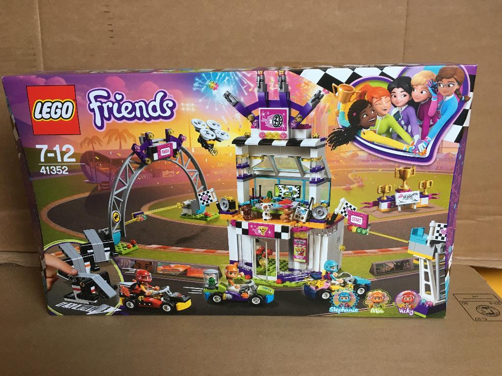 NIEUW LEGO 41352: Friends De Grote Racedag MISB, Ophalen of Verzenden, Nieuw, Complete set, Duplo