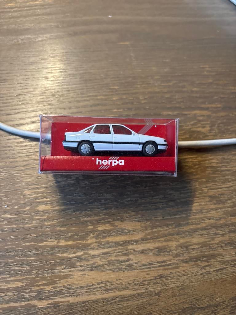 Herpa Opel Vectra Stufenheck Modelauto, Hobby en Vrije tijd, Modelauto's | 1:87, Ophalen of Verzenden, Zo goed als nieuw, Auto