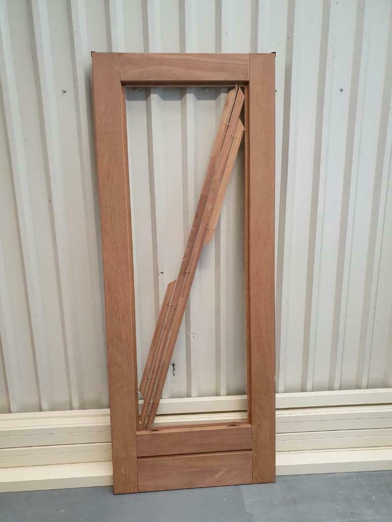 Nieuwe Merbau en Meranti Buitendeuren €200- per stuk, 80 tot 100 cm, 215 cm of meer, Nieuw, Ophalen of Verzenden