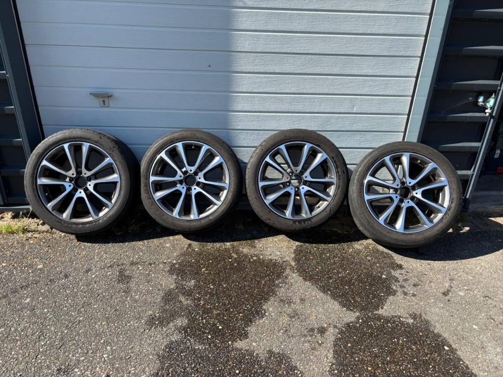 Mercedes W213 18 inch Breedset zomer A2134011600 A2134010400, Auto-onderdelen, Banden en Velgen, Ophalen, 18 inch, Banden en Velgen