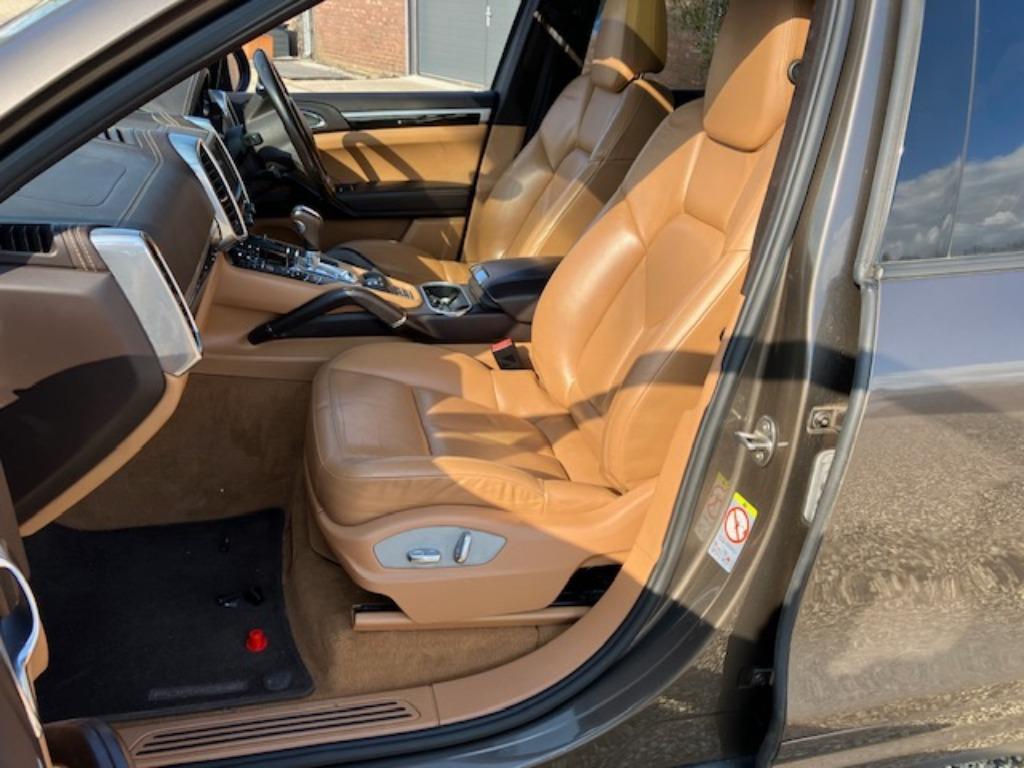 Te koop Alle onderdelen van deze Cayenne 92A 2012., Ophalen of Verzenden, Gebruikt, Porsche