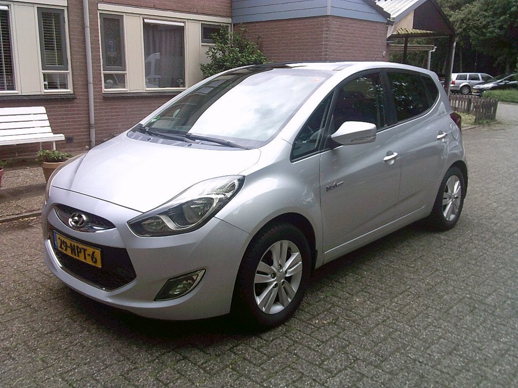 Hyundai iX20 1.4 Cvvt 2010 Grijs met nieuwe APK, Auto's, Hyundai, Voorwielaandrijving, 4 cilinders, 1396 cc, 1153 kg