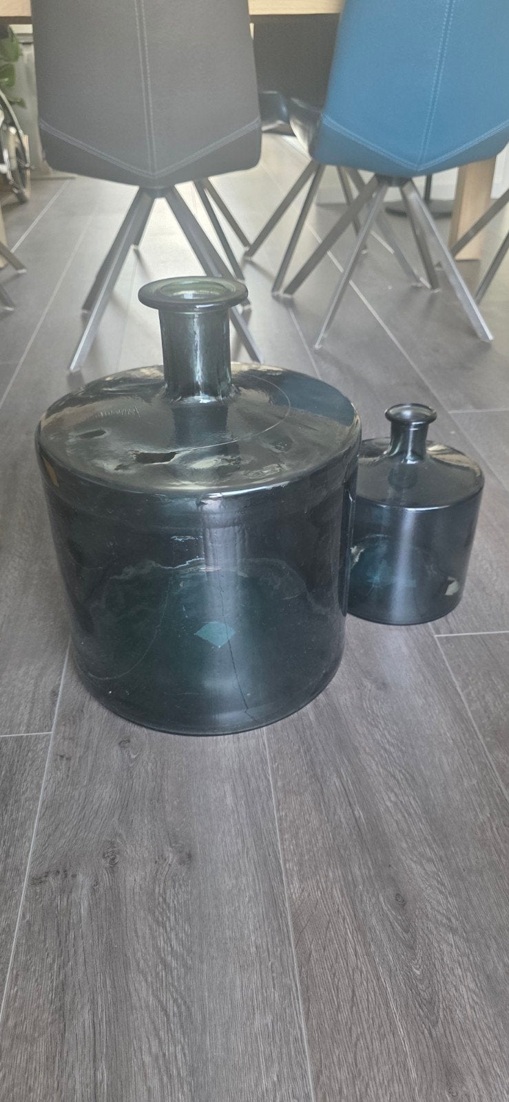 Twee Mica Decorations Guan Glazen Flessen, Huis en Inrichting, Woonaccessoires | Vazen, Ophalen, Zo goed als nieuw, Overige kleuren