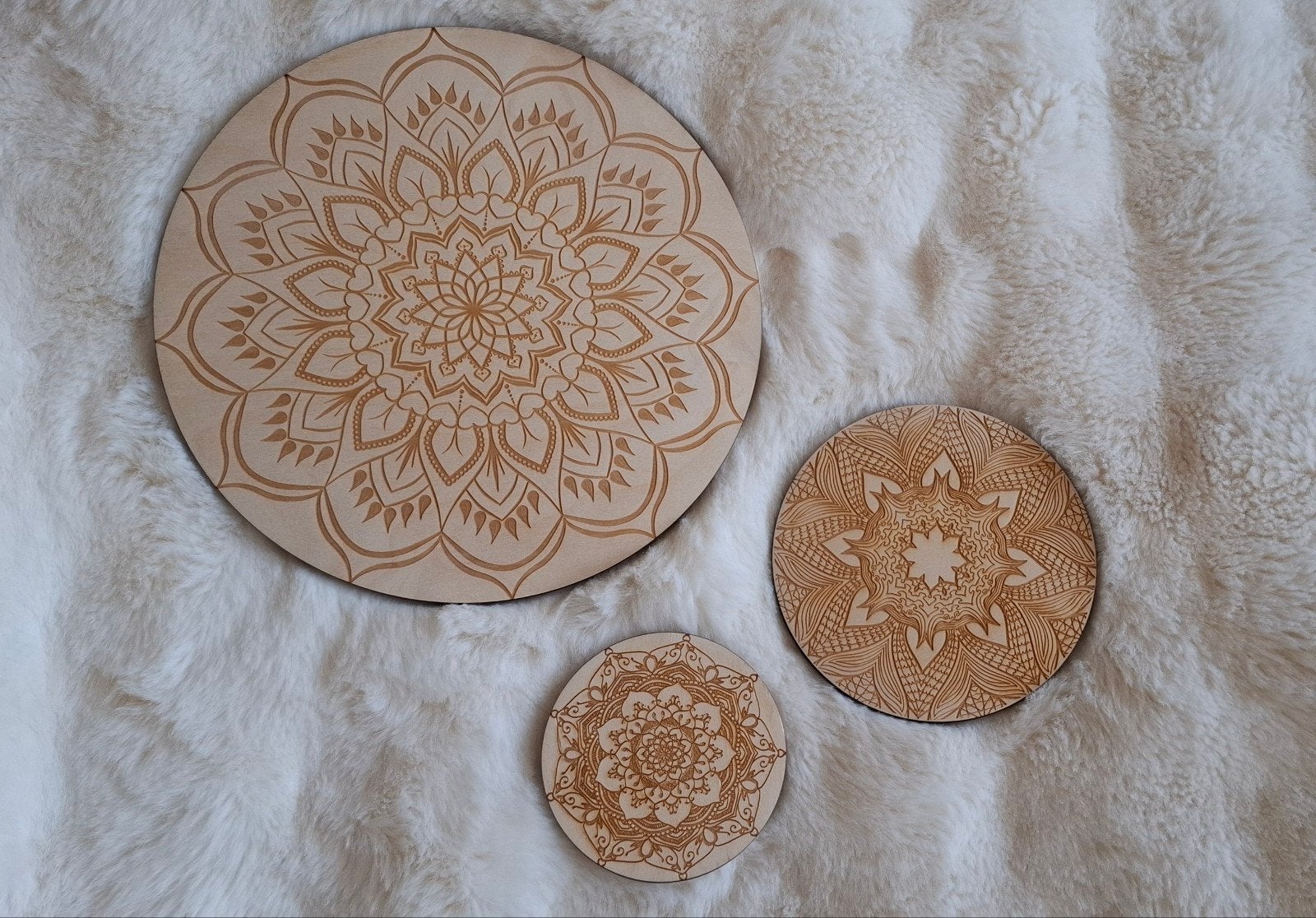 3 Prachtige Houten Mandala wandborden, Ophalen of Verzenden, Zo goed als nieuw