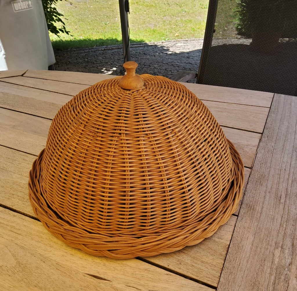 Rotan Foodcloche, Minder dan 50 cm, Rond, Ophalen of Verzenden, Zo goed als nieuw