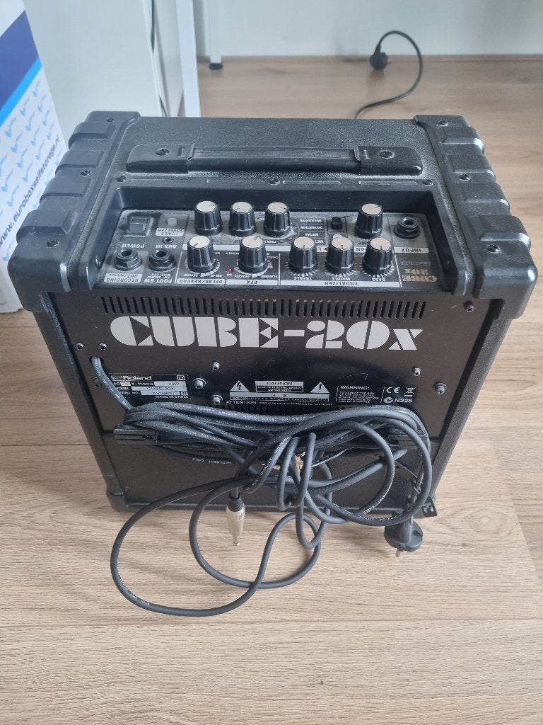 Roland Cube 20X, Ophalen, Zo goed als nieuw, Gitaar, Minder dan 50 watt