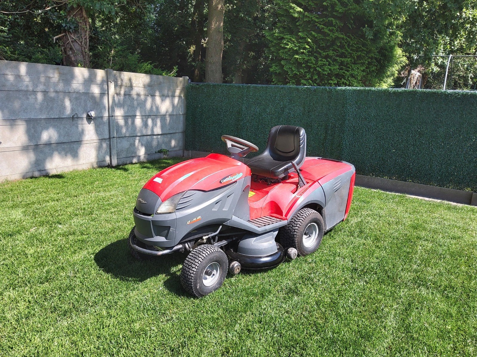 Zitmaaier castelgarden, Ophalen, Castelgarden Honda Stiga, Zo goed als nieuw, Mulchfunctie