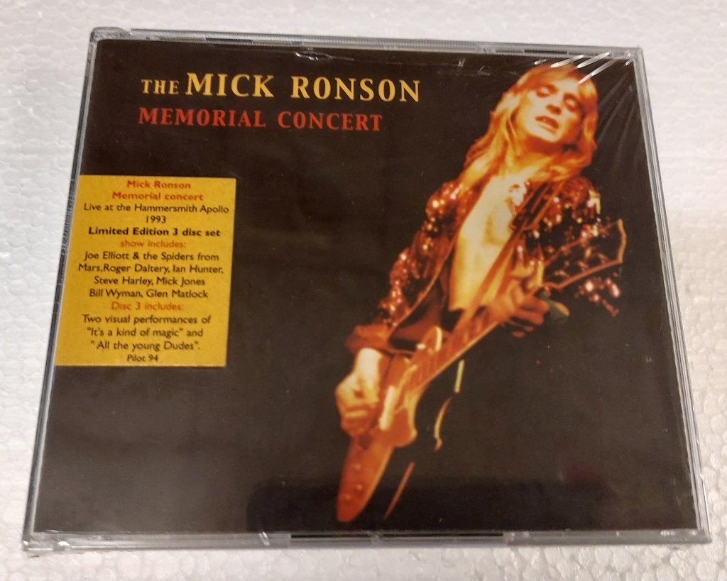 Mick Ronson 3CD David Bowie Queen Def Leppard Bill Wyman, Boxset, Verzenden, Import, Nieuw in verpakking