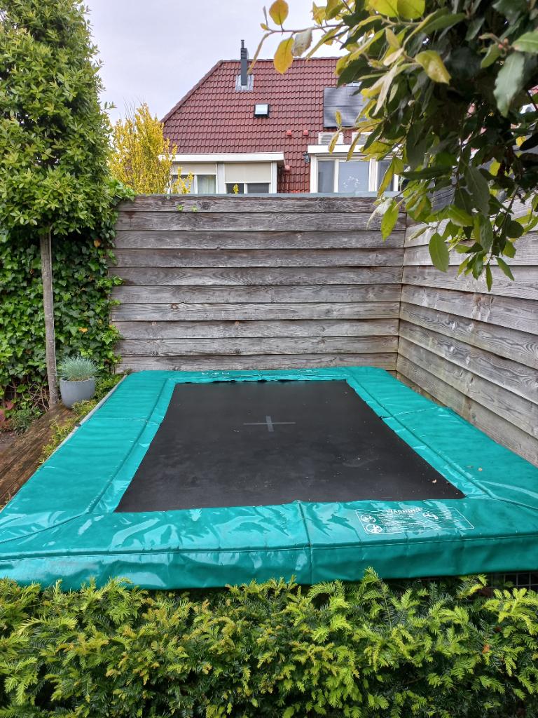 Rechthoekige trampoline Elfje, Ophalen, Gebruikt
