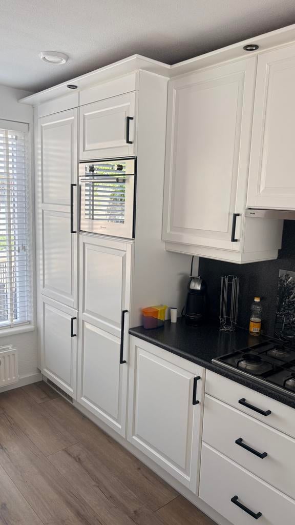 Nette hoekkeuken incl. apparatuur!!, Huis en Inrichting, Keuken | Complete keukens, Ophalen, Gebruikt, Wit, Hoekkeuken