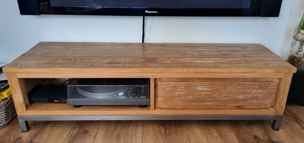 TV meubel Venus van gerecycled white wash Teakhout z.g.a.n., Huis en Inrichting, Ophalen, Zo goed als nieuw, Minder dan 100 cm