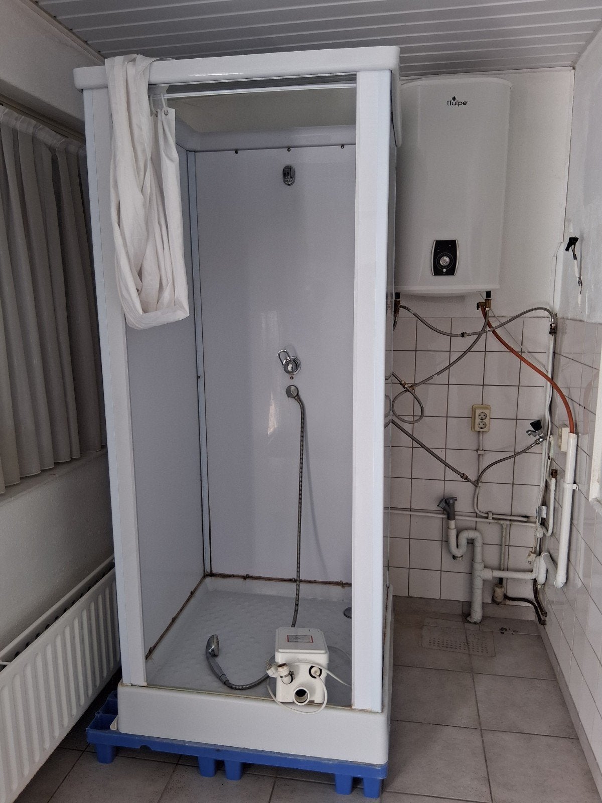 Mobiele douchecabine 90x90x203  afvoerpomp, Ophalen of Verzenden, Gebruikt, Douche