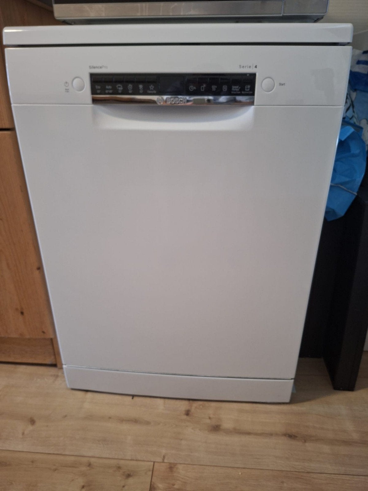 Bosch SMS4HCW60E Vaatwasser, Witgoed en Apparatuur, Vaatwasmachines, Gebruikt, Vrijstaand, 85 tot 90 cm, 60 cm of meer, Minder dan 10 liter
