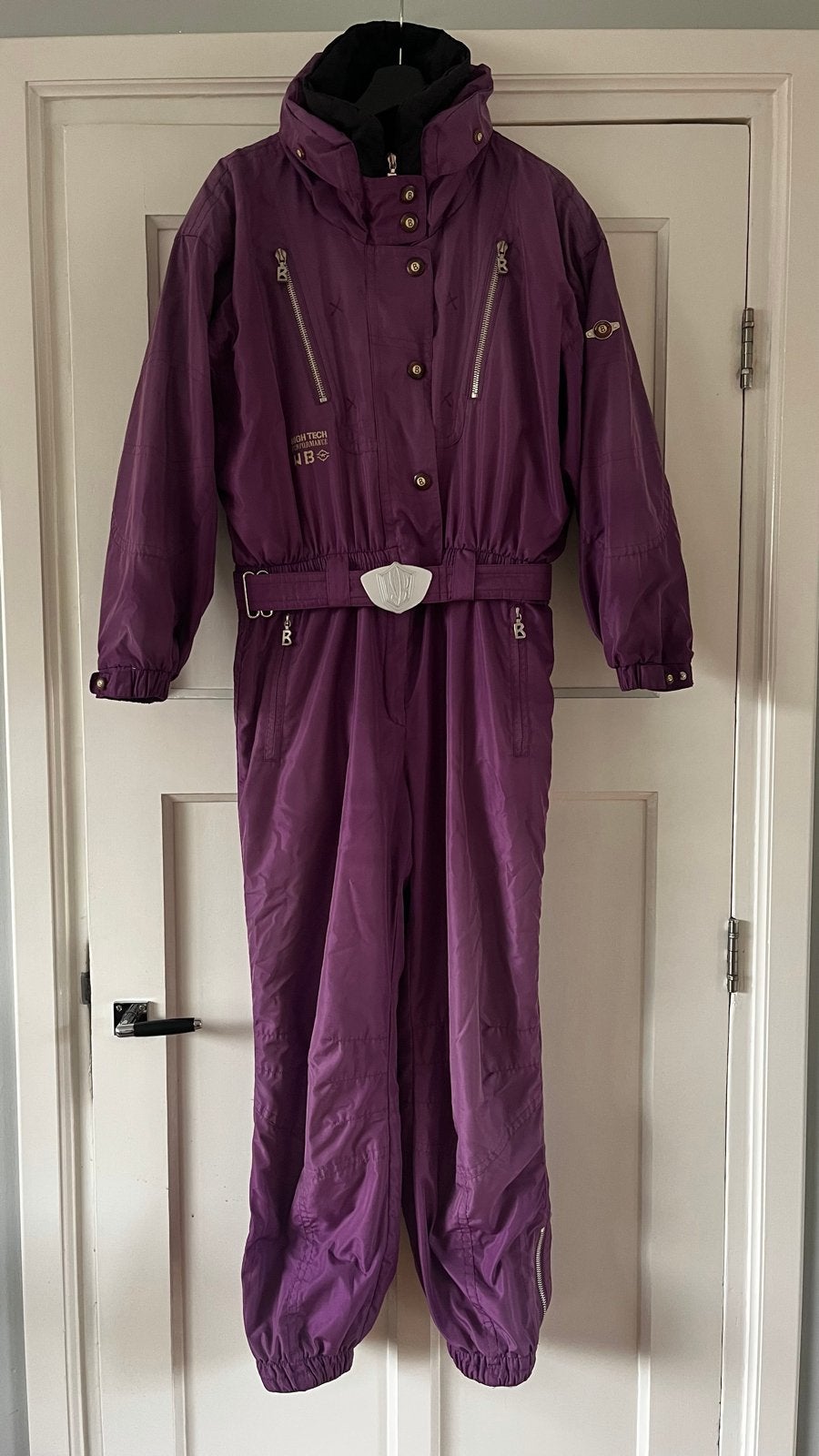 Bogner 2-delig Skipak maat 42 (L) Paars - Zo goed als nieuw, Kleding | Dames, Wintersportkleding, Ophalen of Verzenden, Zo goed als nieuw