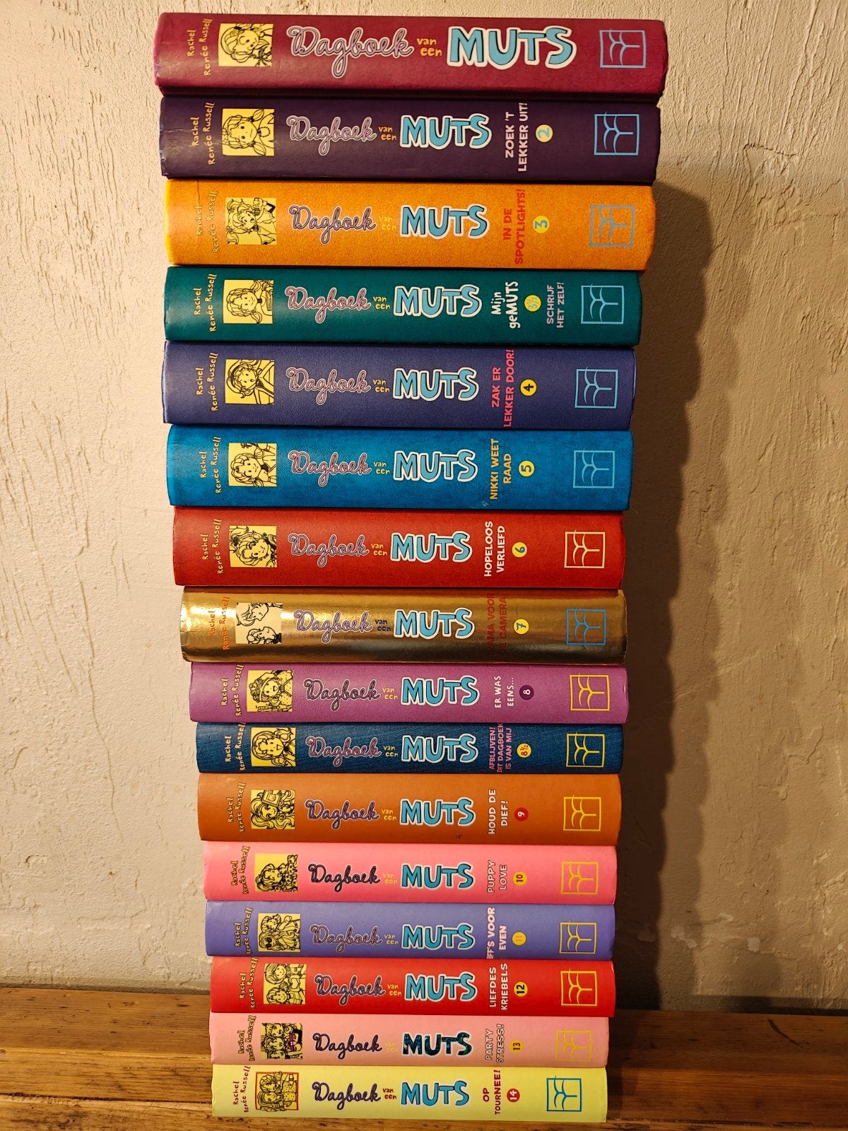 16 Delige serie van: Dagboek van een muts., Ophalen of Verzenden, Zo goed als nieuw, Fictie algemeen
