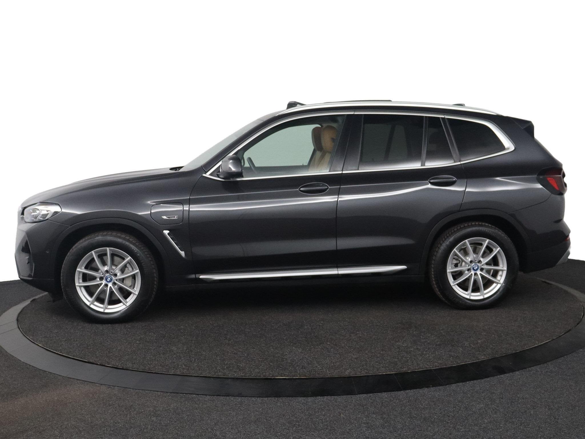 BMW X3 Panoramadak | Elektrisch verstelbare stoelen | Head-U, Auto's, Automaat, 1998 cc, Stof, Gebruikt