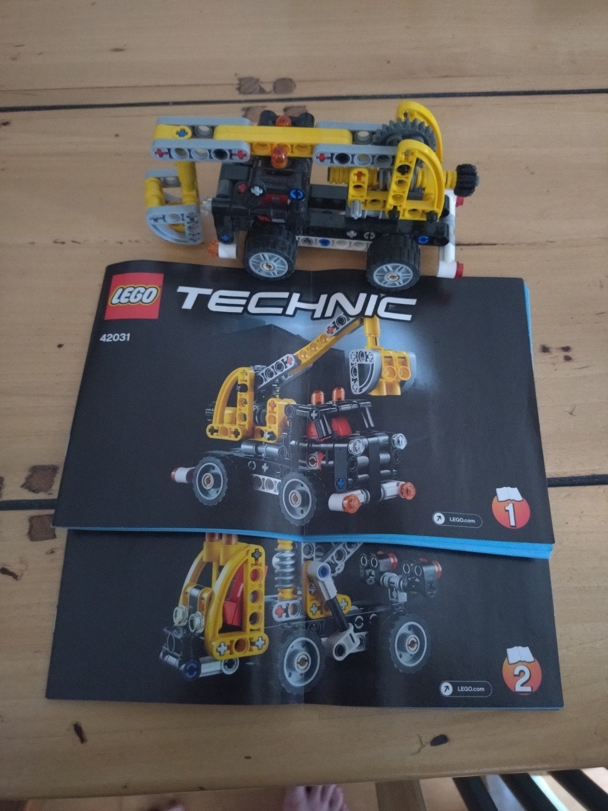 LEGO Technic 42031 Hoogwerker met handleiding, Ophalen, Lego, Compleet, Zo goed als nieuw