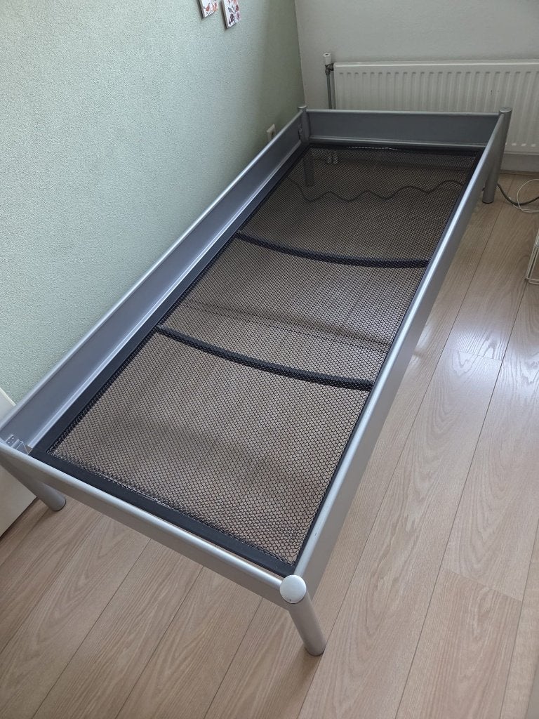 Eenpersoonsbed met spiraalbodem, Ophalen, Gebruikt, 90 cm, Eenpersoons