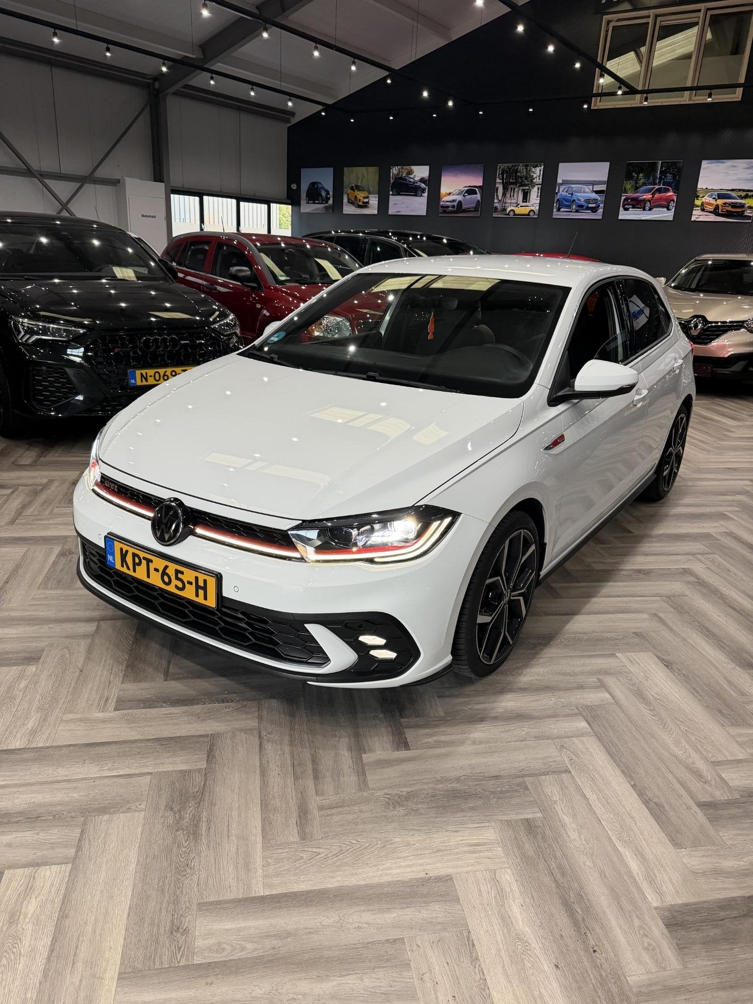 Volkswagen Polo 2.0 TSI GTI, Stof, Gebruikt, 4 cilinders, 1984 cc