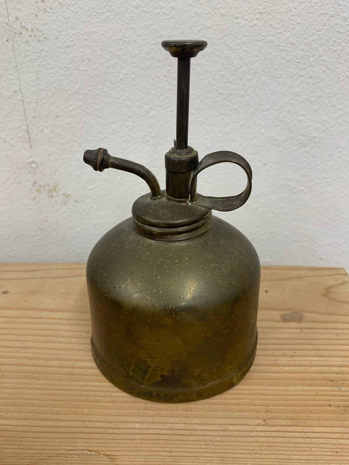 Vintage messing waterspuit - oliespuit - 13,5 cm hoog, Ophalen of Verzenden