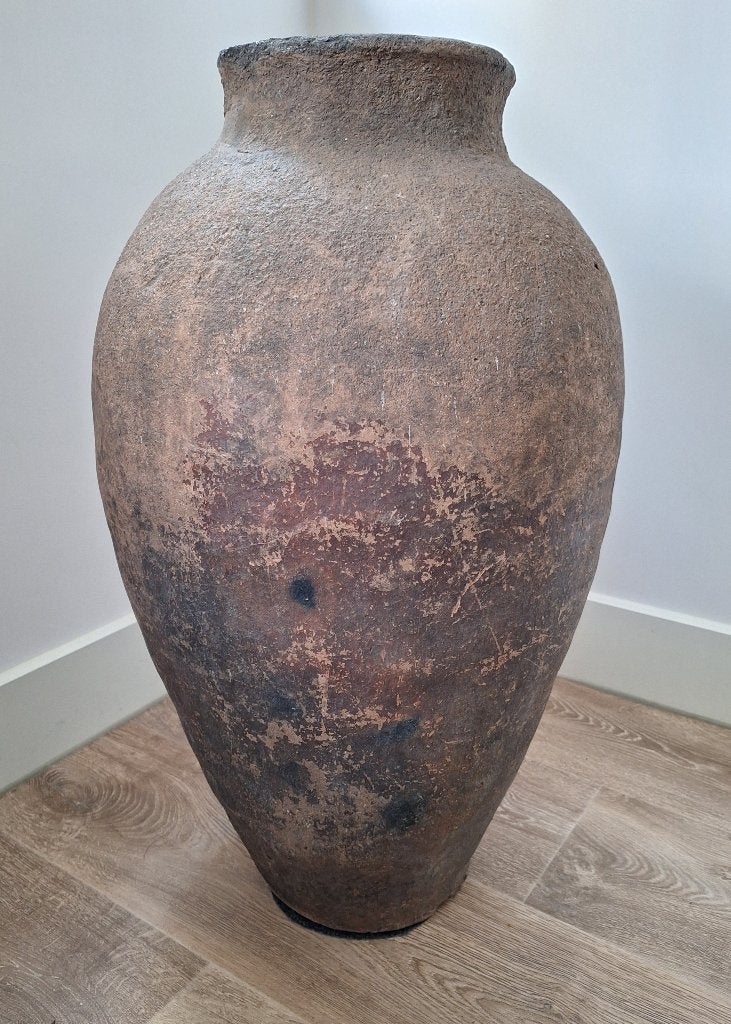 Griekse pot / antieke vloervaas, Ophalen