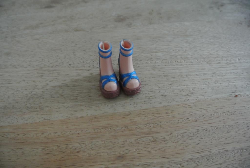 Barbie Bratz Schoentjes/ nr 206, Ophalen of Verzenden, Zo goed als nieuw, Overige typen