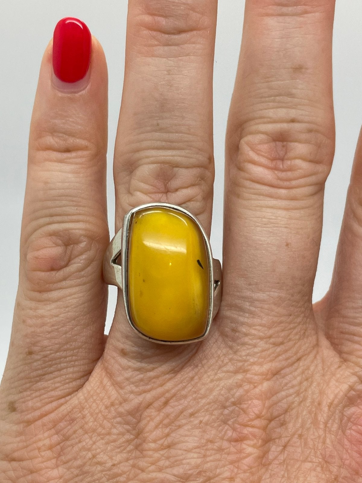 E609 Prachtige zilveren ring Baltische barnsteen maat 20,5, Sieraden, Tassen en Uiterlijk, Ophalen of Verzenden, Zilver, Ring