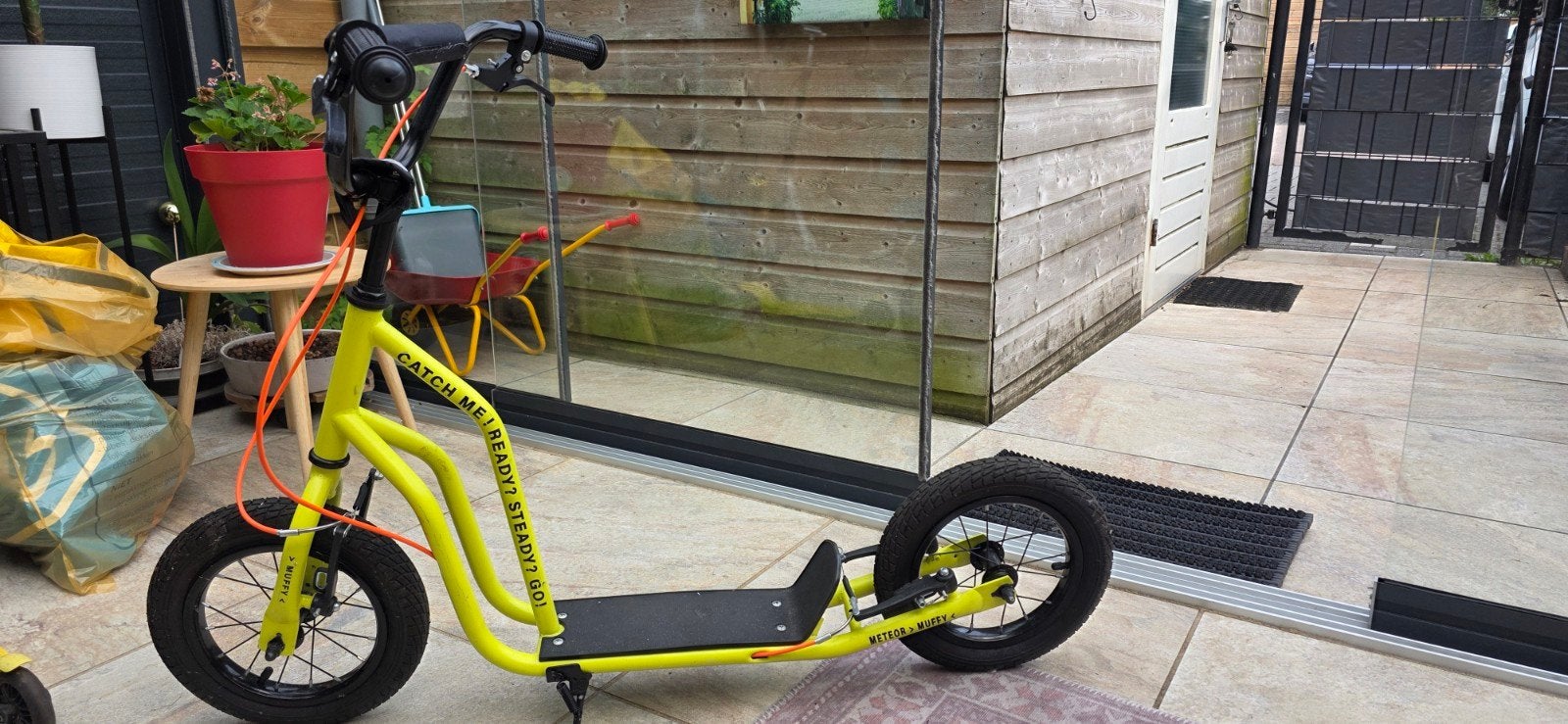 meteor step for kids and juniors, Fietsen en Brommers, Steps, Ophalen, Gewone step