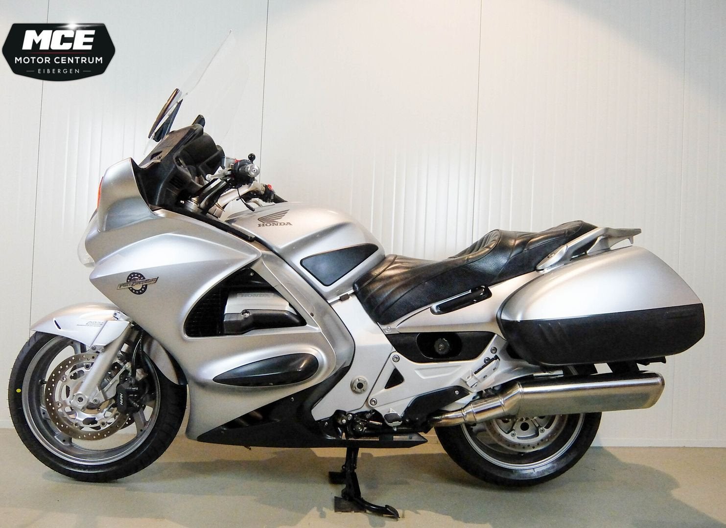 HONDA ST 1300 PAN EUROPEAN ABS (bj 2008), HONDA, 4 cilinders, Motorrijbewijs A, Bedrijf