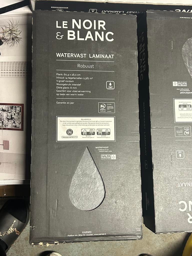 Le Noir & Blanc Watervast Laminaat 26 m² - Nieuw, Doe-het-zelf en Verbouw, Kunststof, 50 tot 150 cm, Nieuw, Ophalen of Verzenden