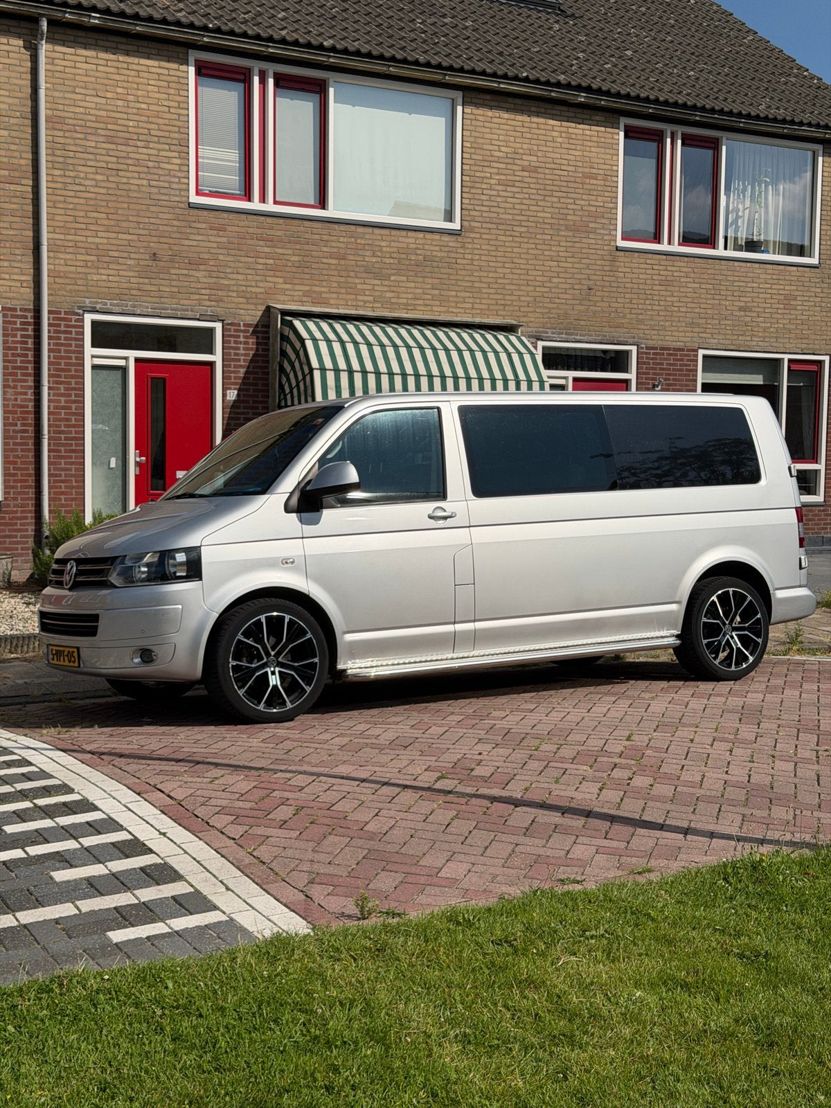 Volkswagen Transporter Bestel 28 2.0D 103KW DC AUT 2011, Auto's, Euro 5, Stof, 4 cilinders, 1905 kg