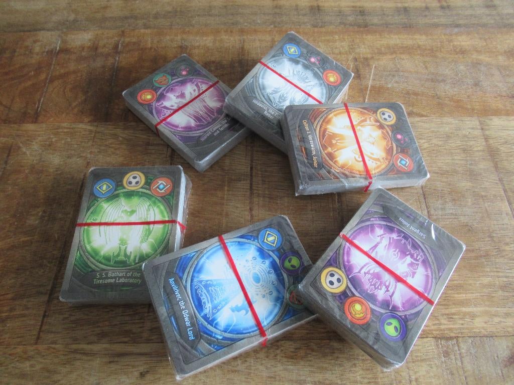 Nieuwe kaarten 6 stuks Keyforge Decks, Ophalen of Verzenden, Nieuw, Speeldeck
