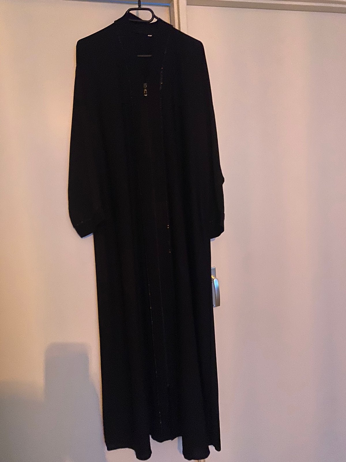 Abaya  nieuw maat 44/46, Kleding | Dames, Ophalen of Verzenden, Zo goed als nieuw, Zwart, Onder de knie