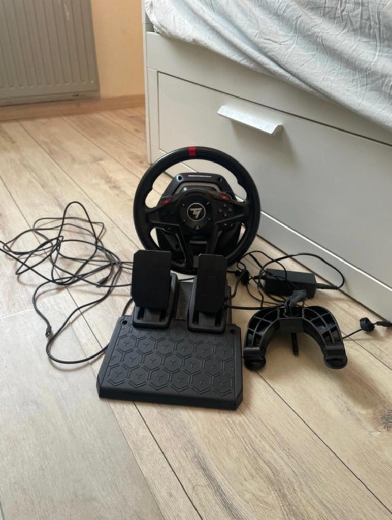 Trustmaster racestuur met force feedback, Ophalen of Verzenden, Zo goed als nieuw