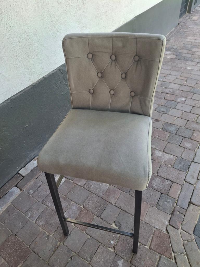 4 Krukken - Zithoogte 70 cm - Mancave/Chillruimte, Ophalen, Gebruikt, Overige materialen