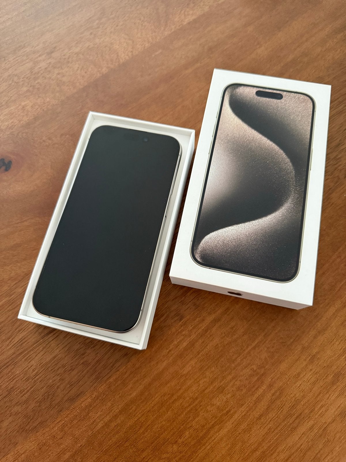 iPhone 15 Pro 128GB Naturel Titanium - Zo goed als nieuw, Ophalen, 128 GB, Zo goed als nieuw, Zilver