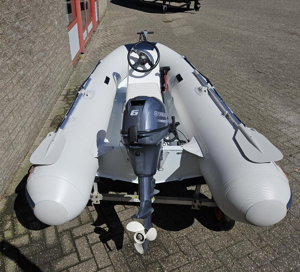 Bloedmooie Yam 310 Alu rib met 8pk Yamaha Buitenboordmotor., Watersport en Boten, Ophalen, Aluminium, Yam, Zo goed als nieuw